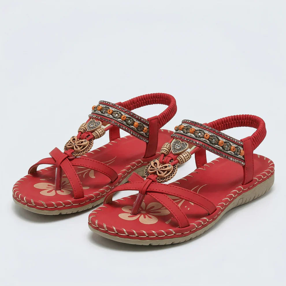 Sandali stile ibizenc che uniscono comfort ed eleganza